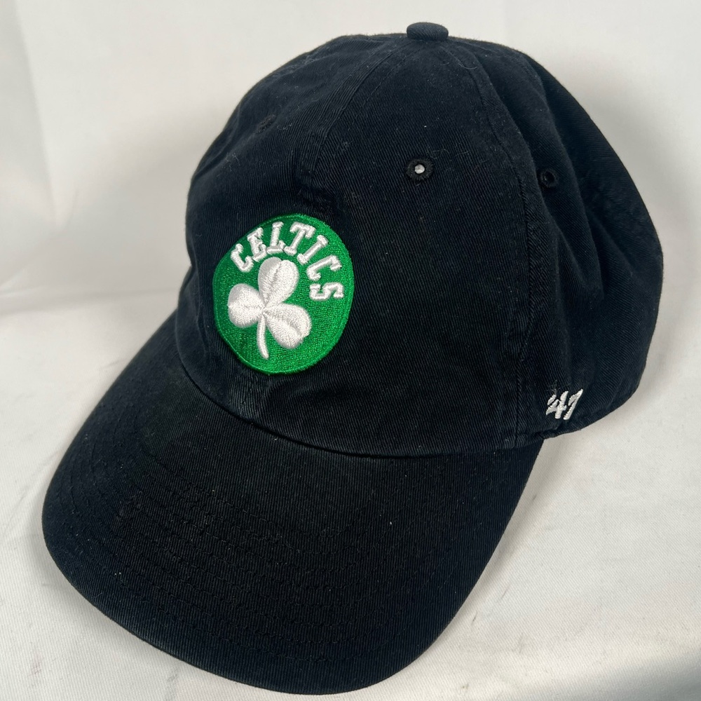 NBA - Boston Celtics โ47 Cap